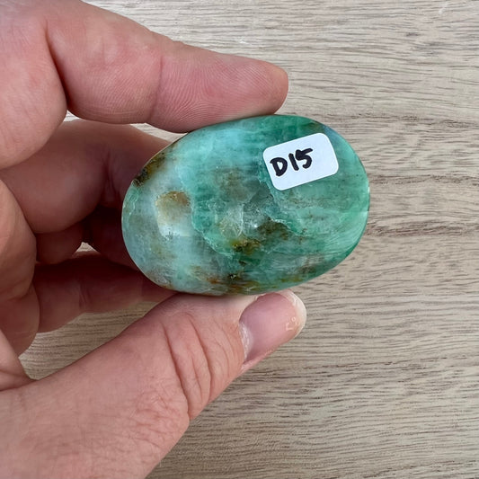 Chrysocolla in Quartz Palm Stone D