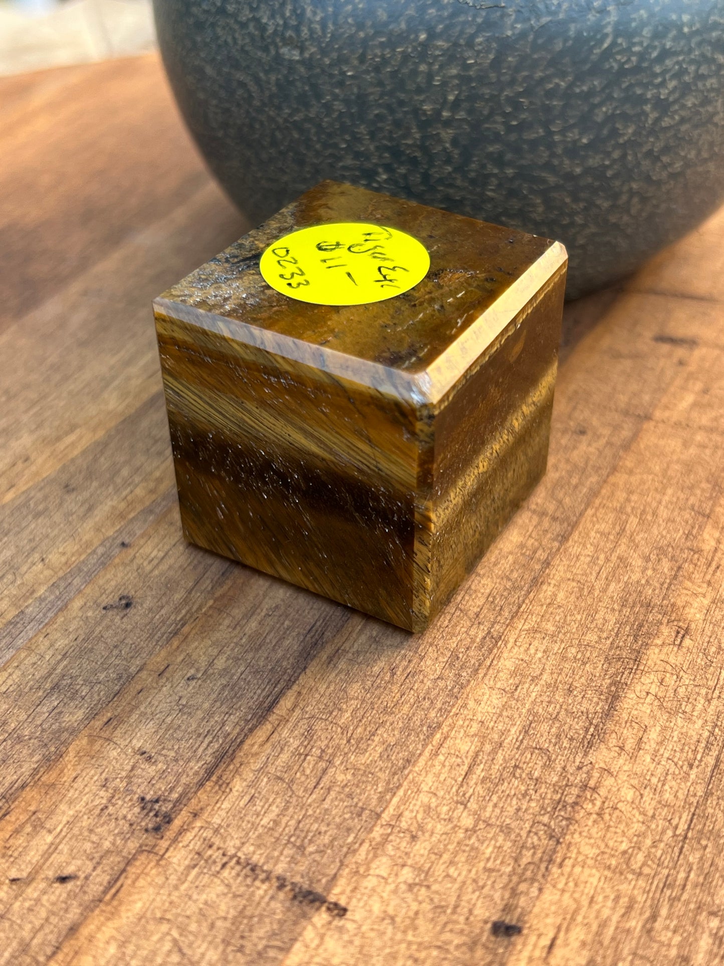 Tigers Eye Cube