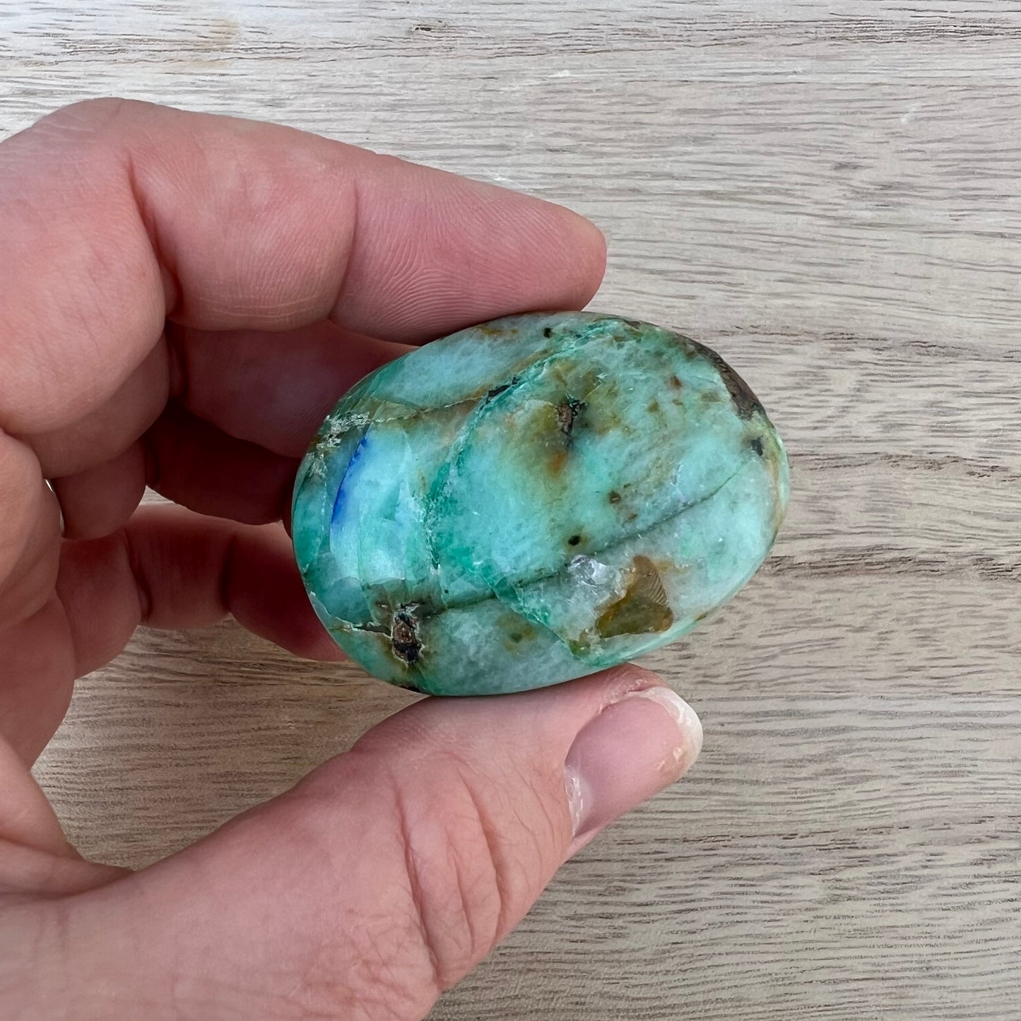 Chrysocolla in Quartz Palm Stone D